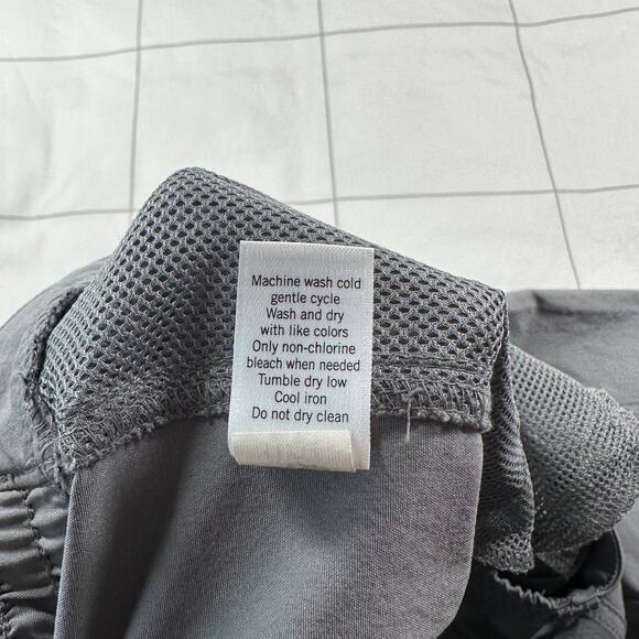 Athleta Pants Womens 4 Gray Palisade Cropped Hiking Athletic Outdoor Active - Picture 6 of 12